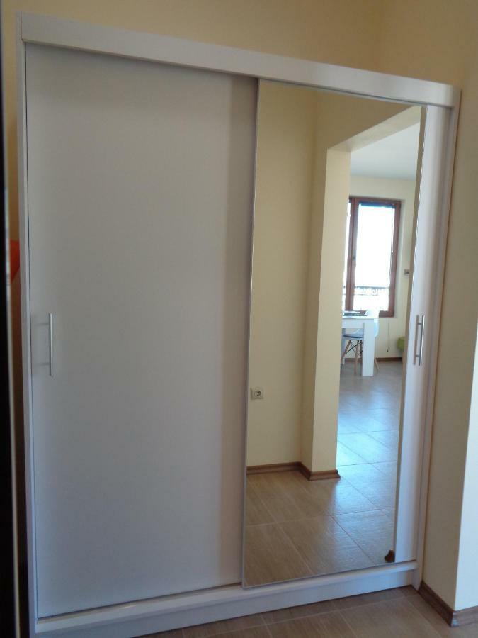 Nereya Palace Studio Mona Lägenhet Pomorie Exteriör bild