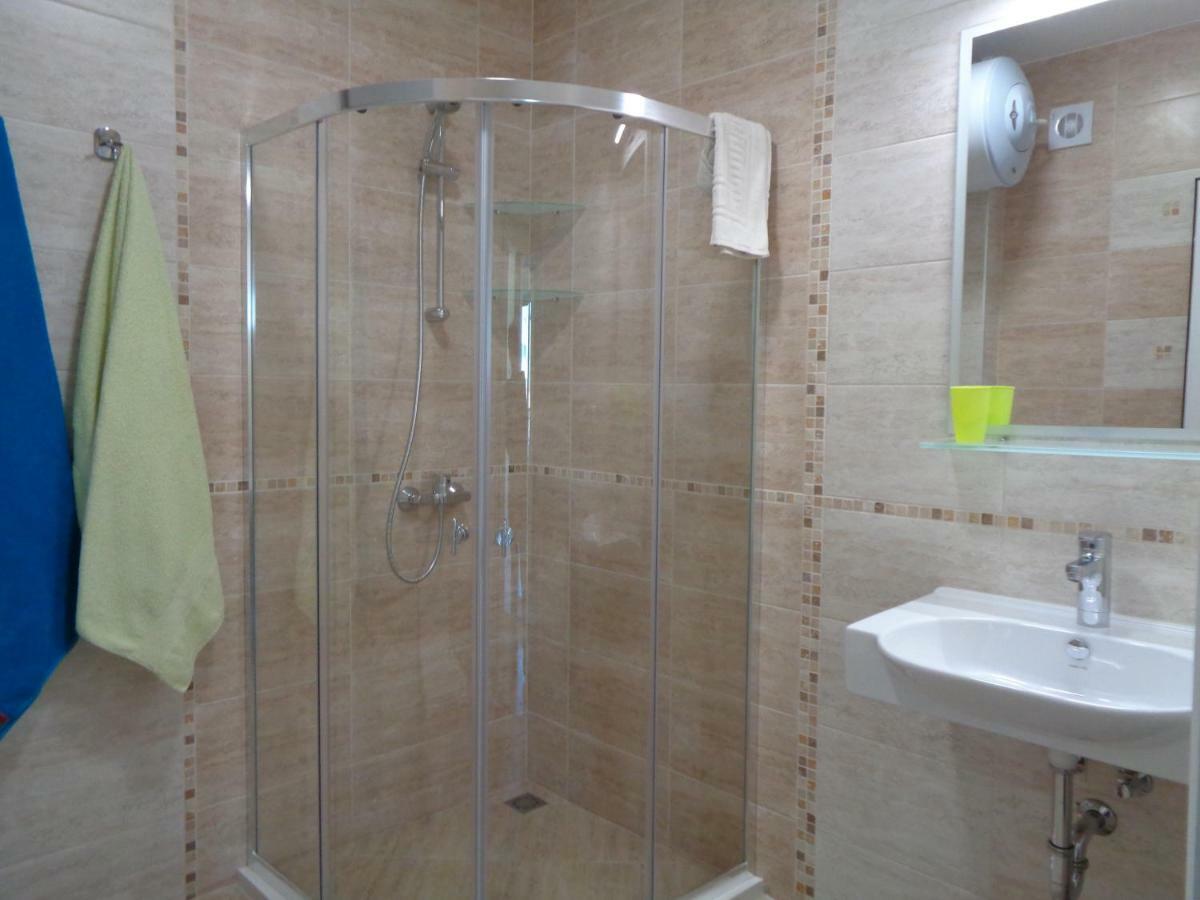 Nereya Palace Studio Mona Lägenhet Pomorie Exteriör bild