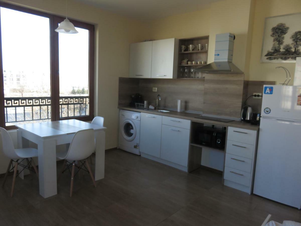 Nereya Palace Studio Mona Lägenhet Pomorie Exteriör bild